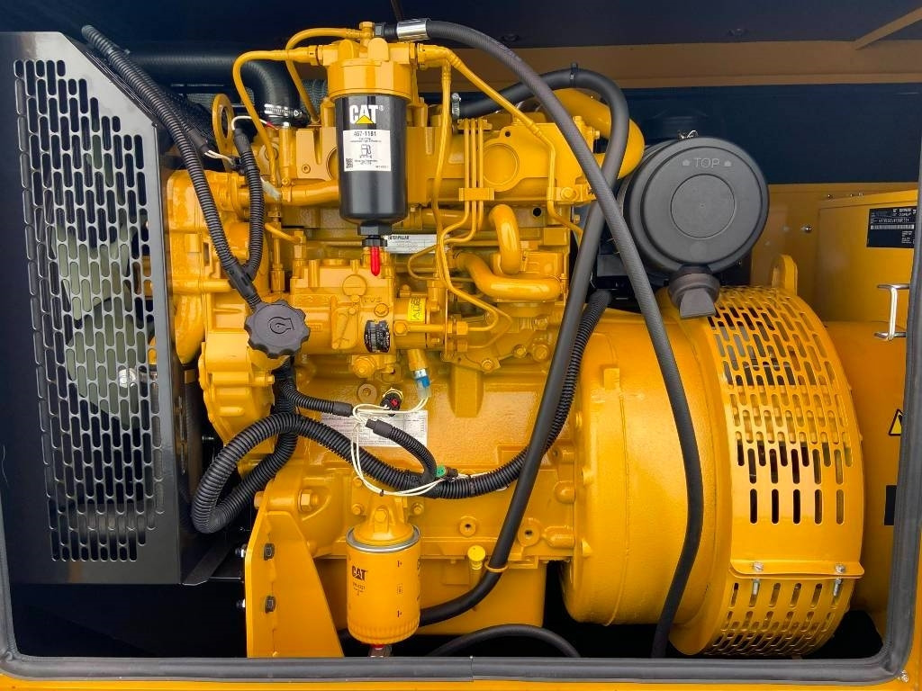 CAT DE65GC - 65 kVA Stand-by Generator Set - DPX-18206 - Generator: slika 5 CAT DE65GC - 65 kVA Stand-by Generator Set - DPX-18206 - Generator: slika 5