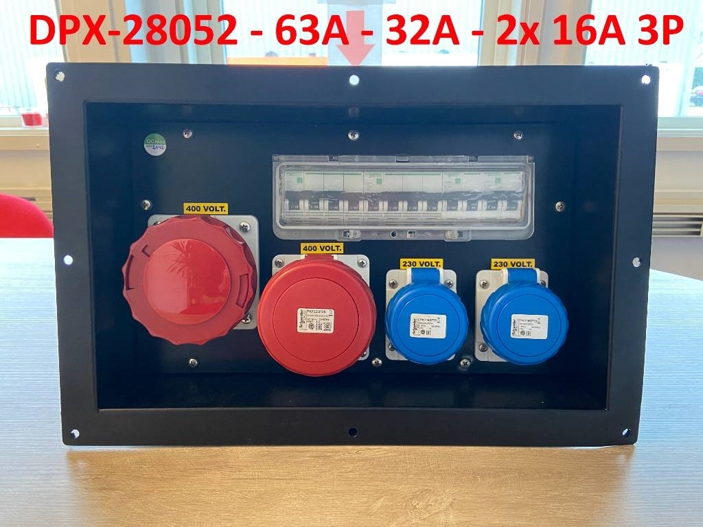 Socket boxes - various options - Gradbena oprema: slika 2 Socket boxes - various options - Gradbena oprema: slika 2