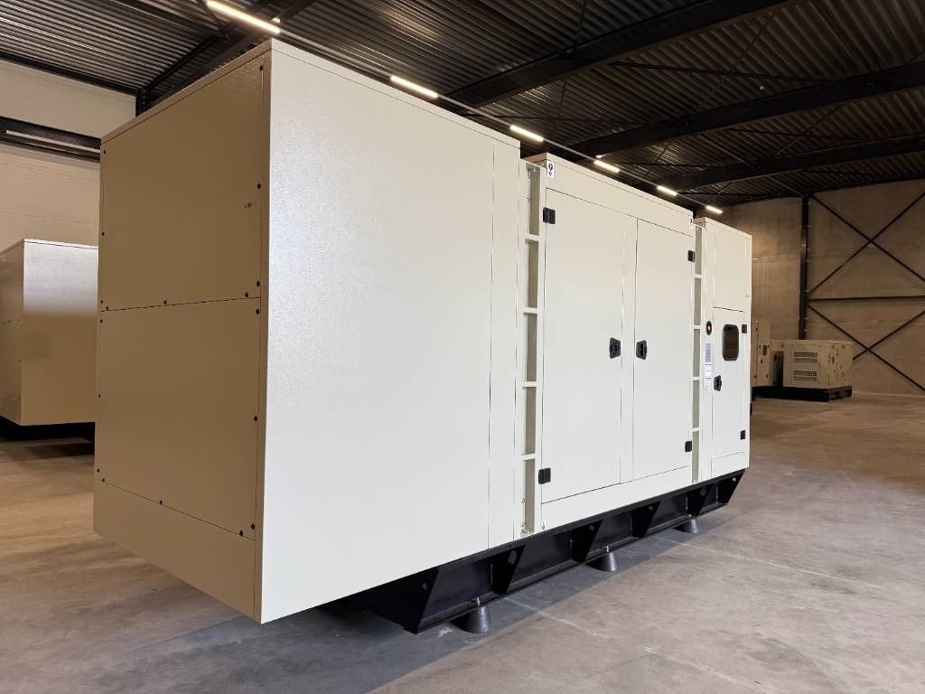 Volvo TWD1744GE - 825 kVA Generator - DPX-18886 - Generator: slika 2 Volvo TWD1744GE - 825 kVA Generator - DPX-18886 - Generator: slika 2