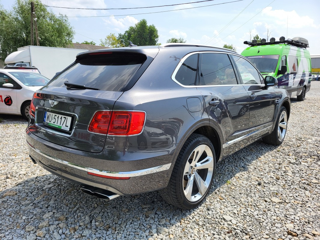 BENTLEY BENTAYGA V8 SUV - SUV: slika 4 BENTLEY BENTAYGA V8 SUV - SUV: slika 4