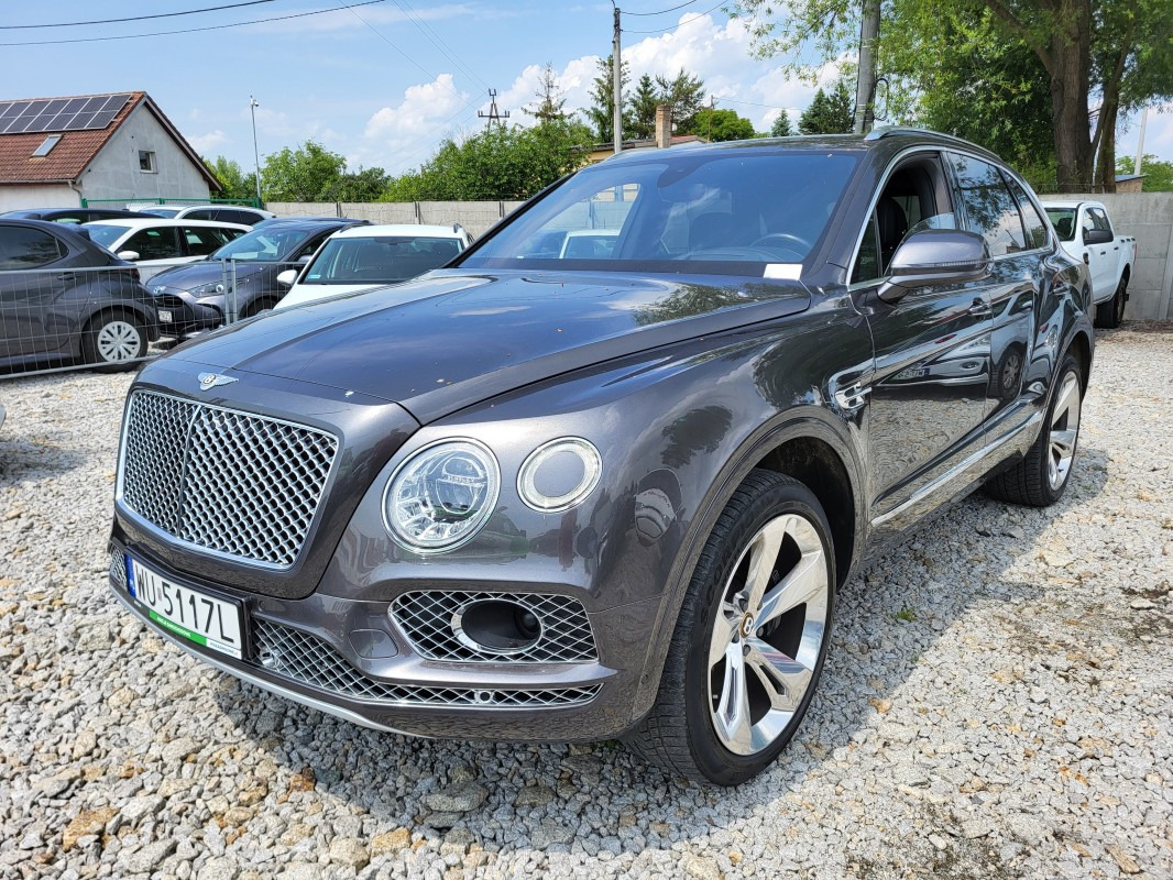 BENTLEY BENTAYGA V8 SUV - SUV: slika 3 BENTLEY BENTAYGA V8 SUV - SUV: slika 3