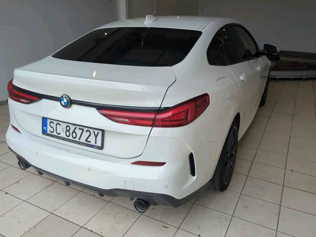 BMW 218d M Sport SEDAN - Limuzina: slika 3 BMW 218d M Sport SEDAN - Limuzina: slika 3