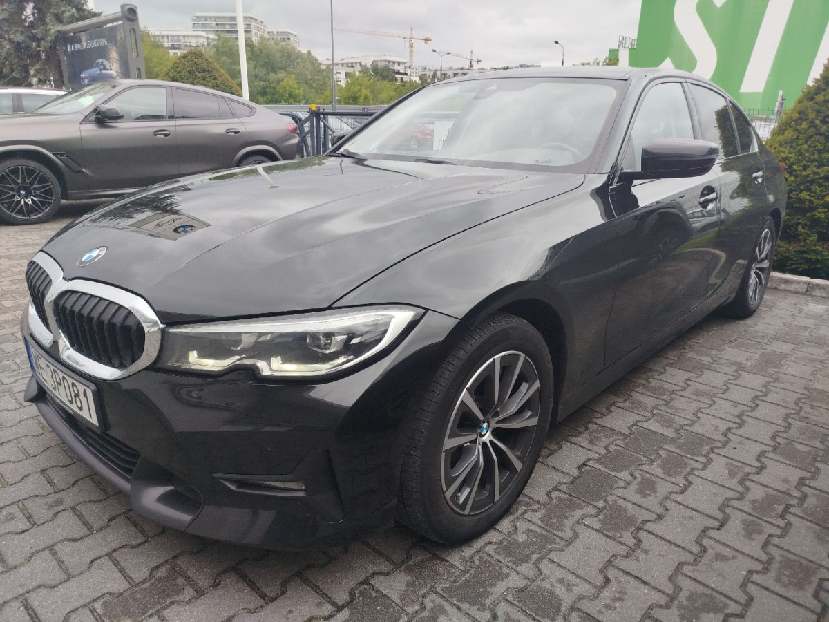 BMW 320I SPORT-LINE SEDAN - Limuzina: slika 2 BMW 320I SPORT-LINE SEDAN - Limuzina: slika 2