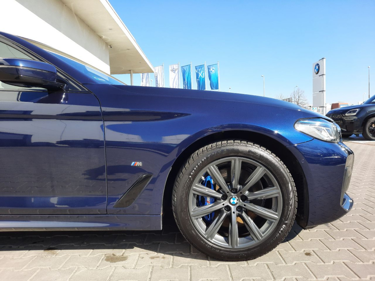 BMW 530I XDRIVE KOMBI - Avtomobil: slika 3 BMW 530I XDRIVE KOMBI - Avtomobil: slika 3