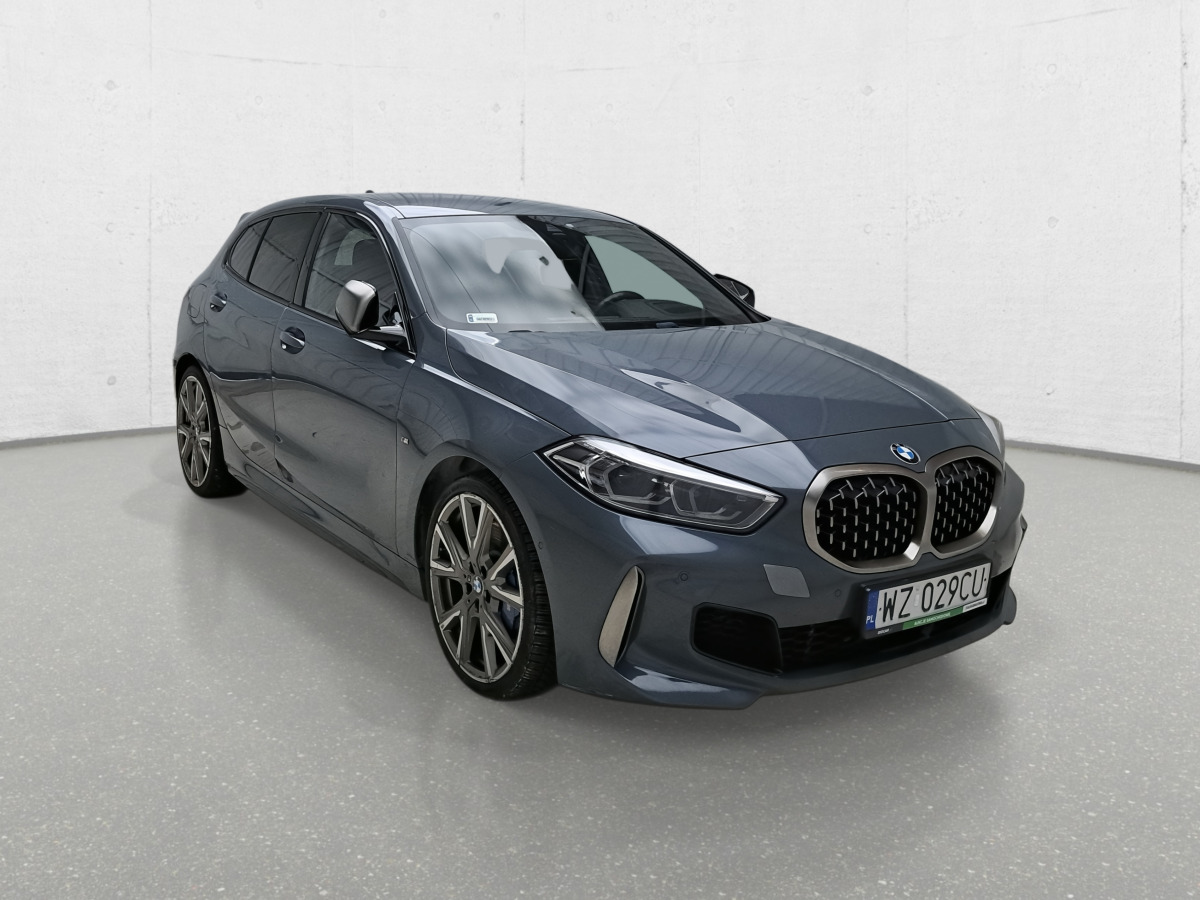 BMW M135I XDRIVE HATCHBACK - Avtomobil: slika 2 BMW M135I XDRIVE HATCHBACK - Avtomobil: slika 2