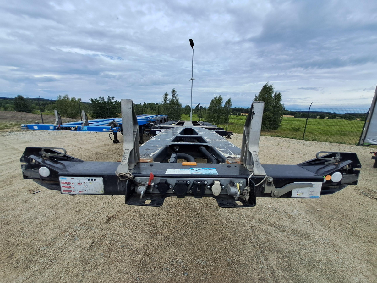 D-TEC FLEXITRAILER POD KONTENERY - Kontejnerska prikolica/ Prikolica z zamenljivim tovoriščem: slika 3 D-TEC FLEXITRAILER POD KONTENERY - Kontejnerska prikolica/ Prikolica z zamenljivim tovoriščem: slika 3