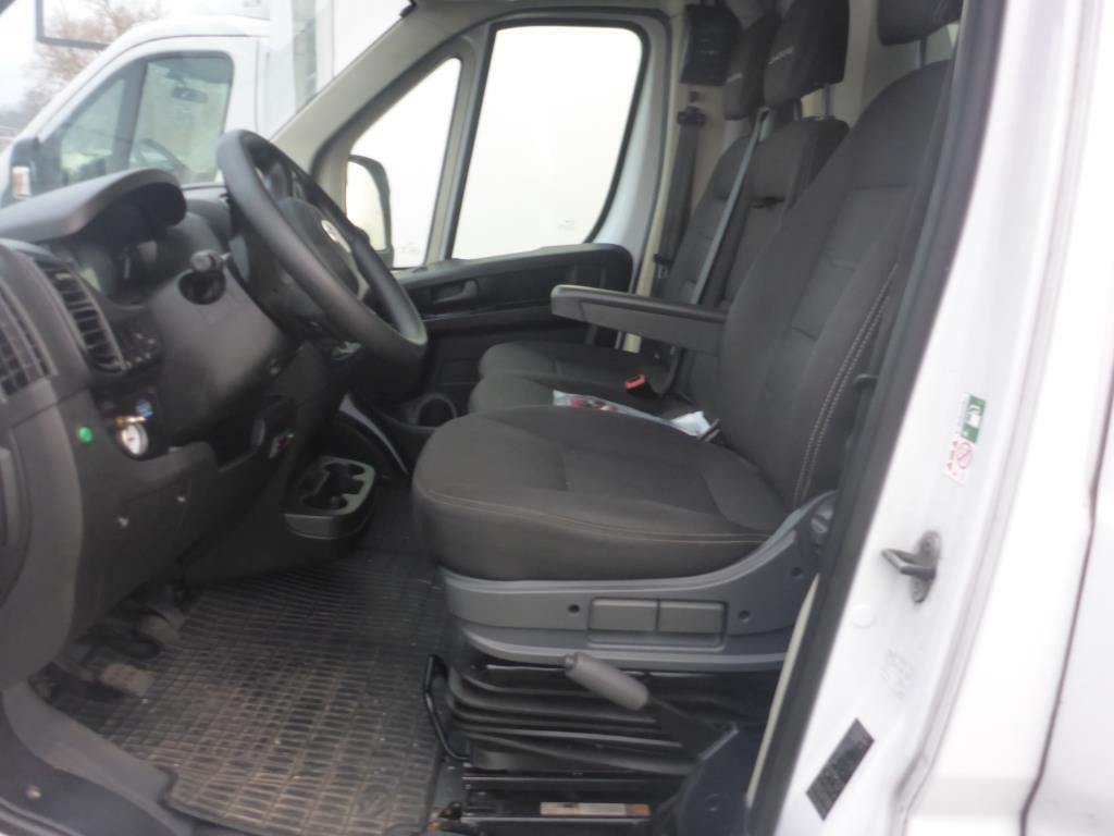 FIAT DUCATO CHŁODNIA/IZOTERMA - Hladilno vozilo: slika 5 FIAT DUCATO CHŁODNIA/IZOTERMA - Hladilno vozilo: slika 5