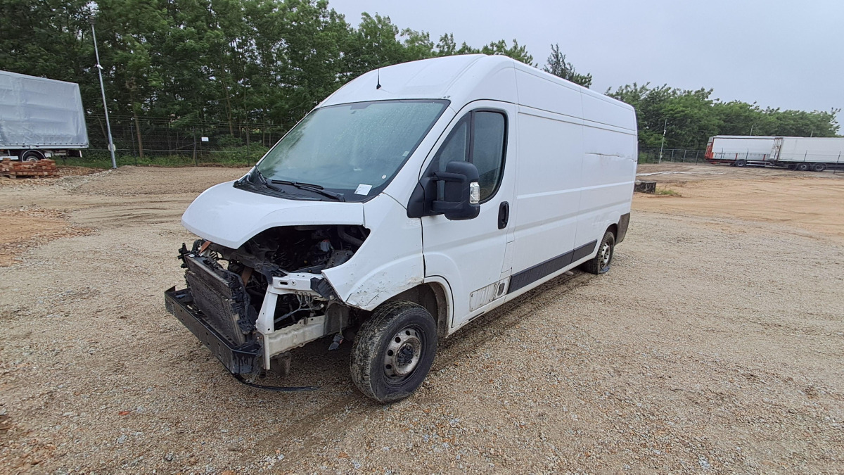 FIAT DUCATO FURGON BLASZAK - Furgon: slika 2 FIAT DUCATO FURGON BLASZAK - Furgon: slika 2