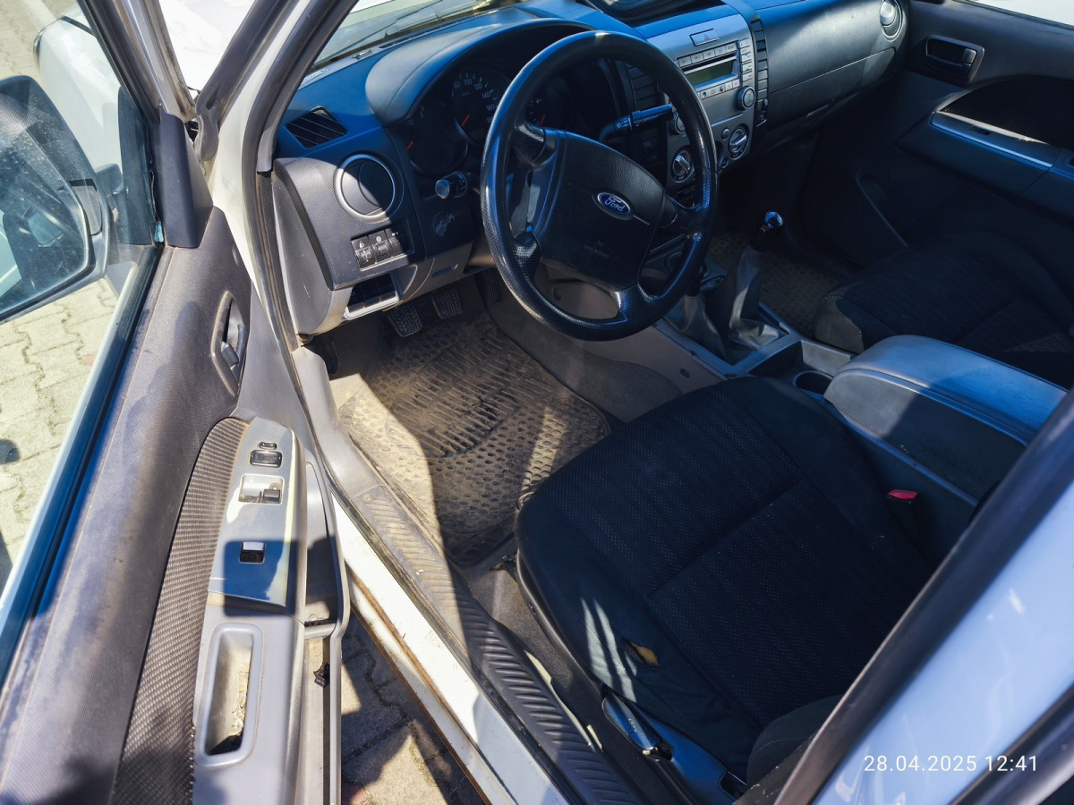 FORD RANGER PICK-UP - Avtomobil: slika 5 FORD RANGER PICK-UP - Avtomobil: slika 5