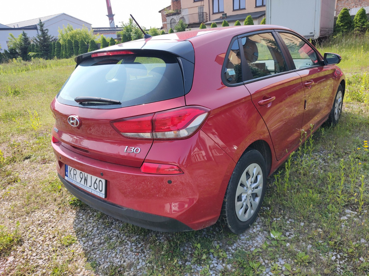 HYUNDAI I30 HATCHBACK - Kombilimuzina: slika 4 HYUNDAI I30 HATCHBACK - Kombilimuzina: slika 4