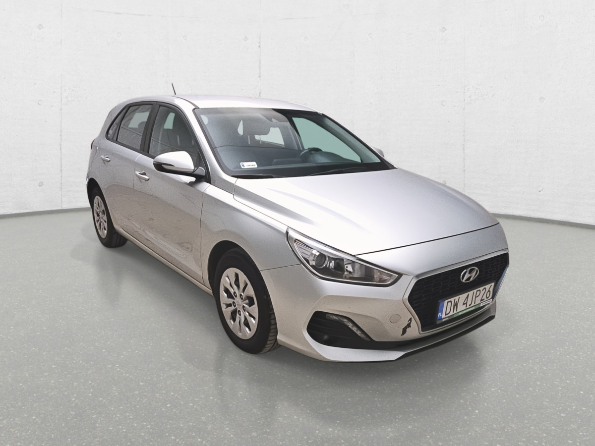 HYUNDAI I30 HATCHBACK - Kombilimuzina: slika 1 HYUNDAI I30 HATCHBACK - Kombilimuzina: slika 1