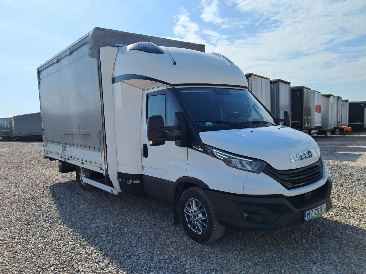 IVECO 35S18 PLANDEKA - Dostavno vozilo s ponjavo: slika 1 IVECO 35S18 PLANDEKA - Dostavno vozilo s ponjavo: slika 1
