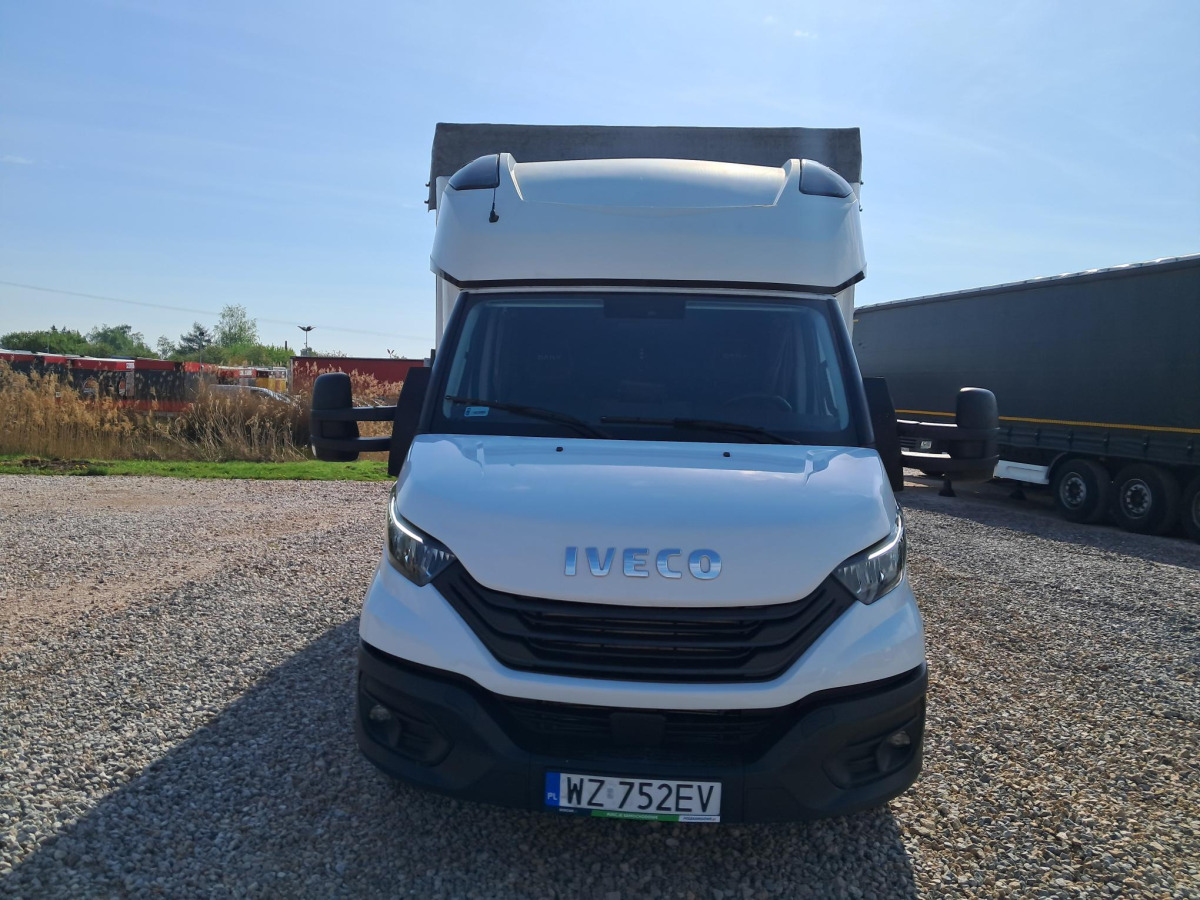 IVECO 35S18 PLANDEKA - Dostavno vozilo s ponjavo: slika 2 IVECO 35S18 PLANDEKA - Dostavno vozilo s ponjavo: slika 2