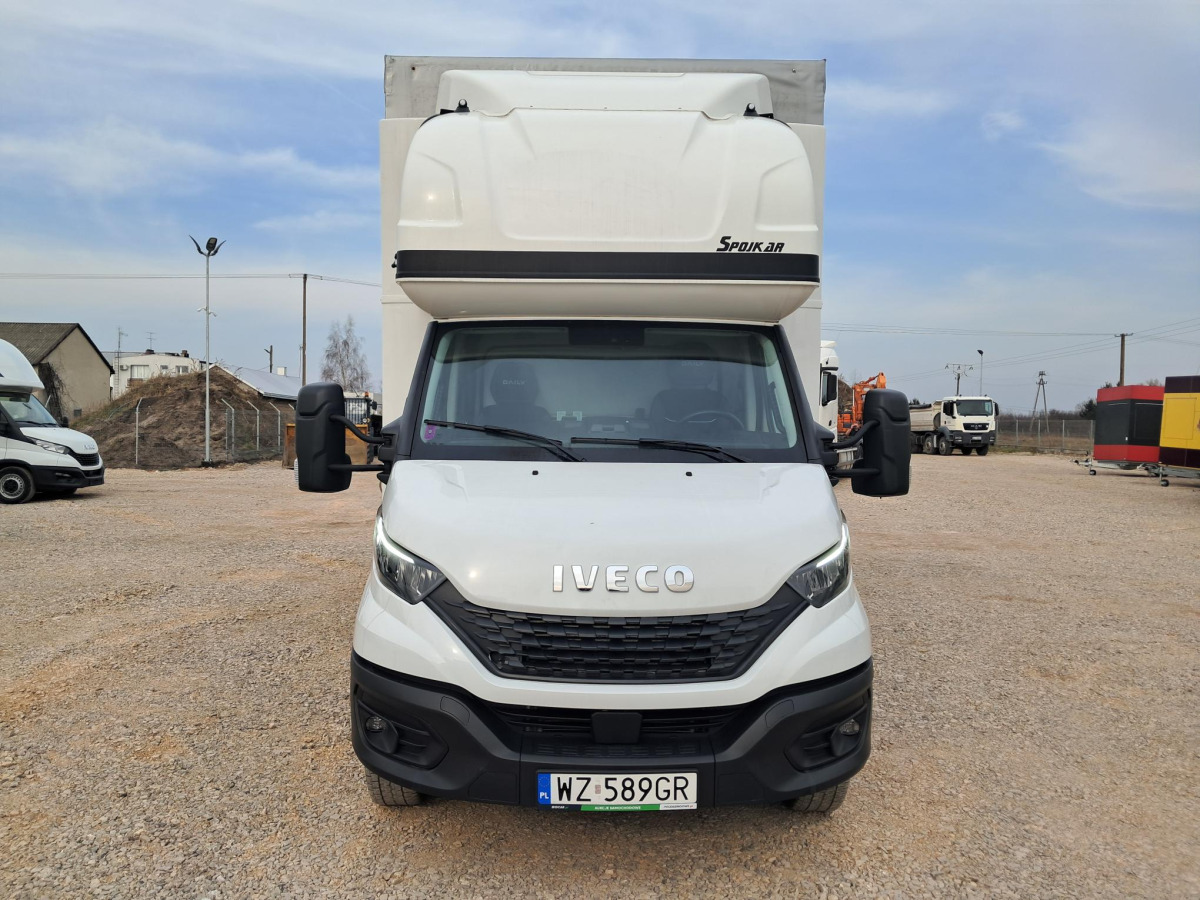 IVECO DAILY KONTENER Z WINDĄ - Dostavno vozilo z zabojnikom: slika 3 IVECO DAILY KONTENER Z WINDĄ - Dostavno vozilo z zabojnikom: slika 3