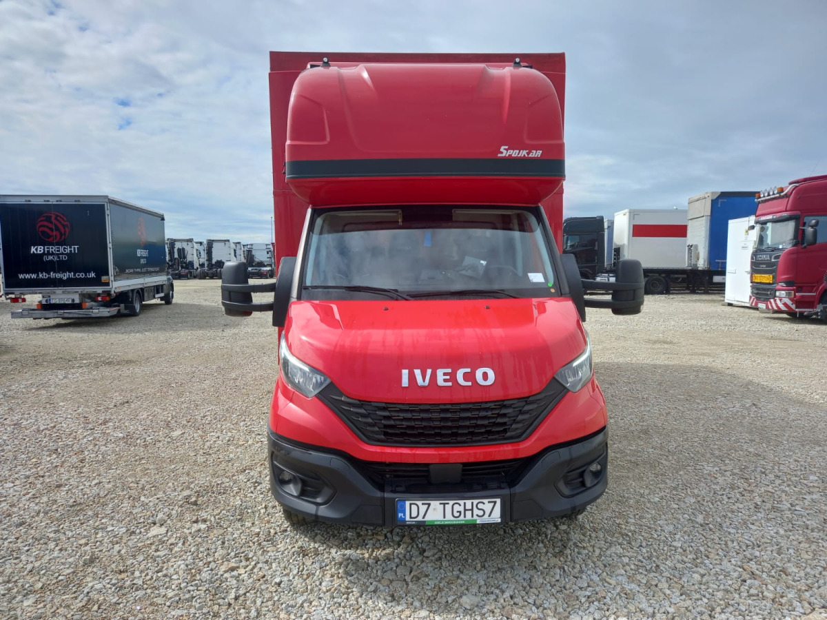IVECO DAILY PLANDEKA - Dostavno vozilo s ponjavo: slika 2 IVECO DAILY PLANDEKA - Dostavno vozilo s ponjavo: slika 2