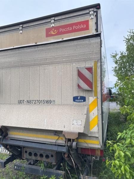 IVECO STRALIS KONTENER - Tovornjak zabojnik: slika 3 IVECO STRALIS KONTENER - Tovornjak zabojnik: slika 3