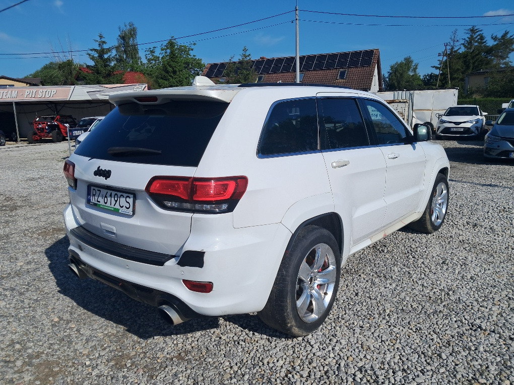 JEEP GRAND CHEROKEE SRT SUV - SUV: slika 5 JEEP GRAND CHEROKEE SRT SUV - SUV: slika 5