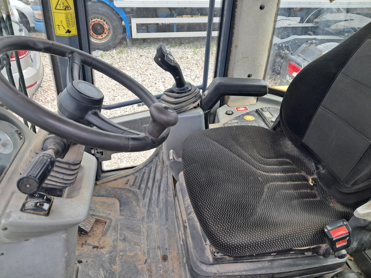 Ładowarka kołowa – YANMAR V80 – 2017 – 8841.9 mtg - Kolesni nakladalec: slika 5 Ładowarka kołowa – YANMAR V80 – 2017 – 8841.9 mtg - Kolesni nakladalec: slika 5