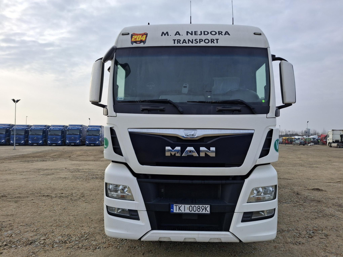 MAN TGX 18.400 SOLÓWKA - Tovornjak s ponjavo: slika 3 MAN TGX 18.400 SOLÓWKA - Tovornjak s ponjavo: slika 3