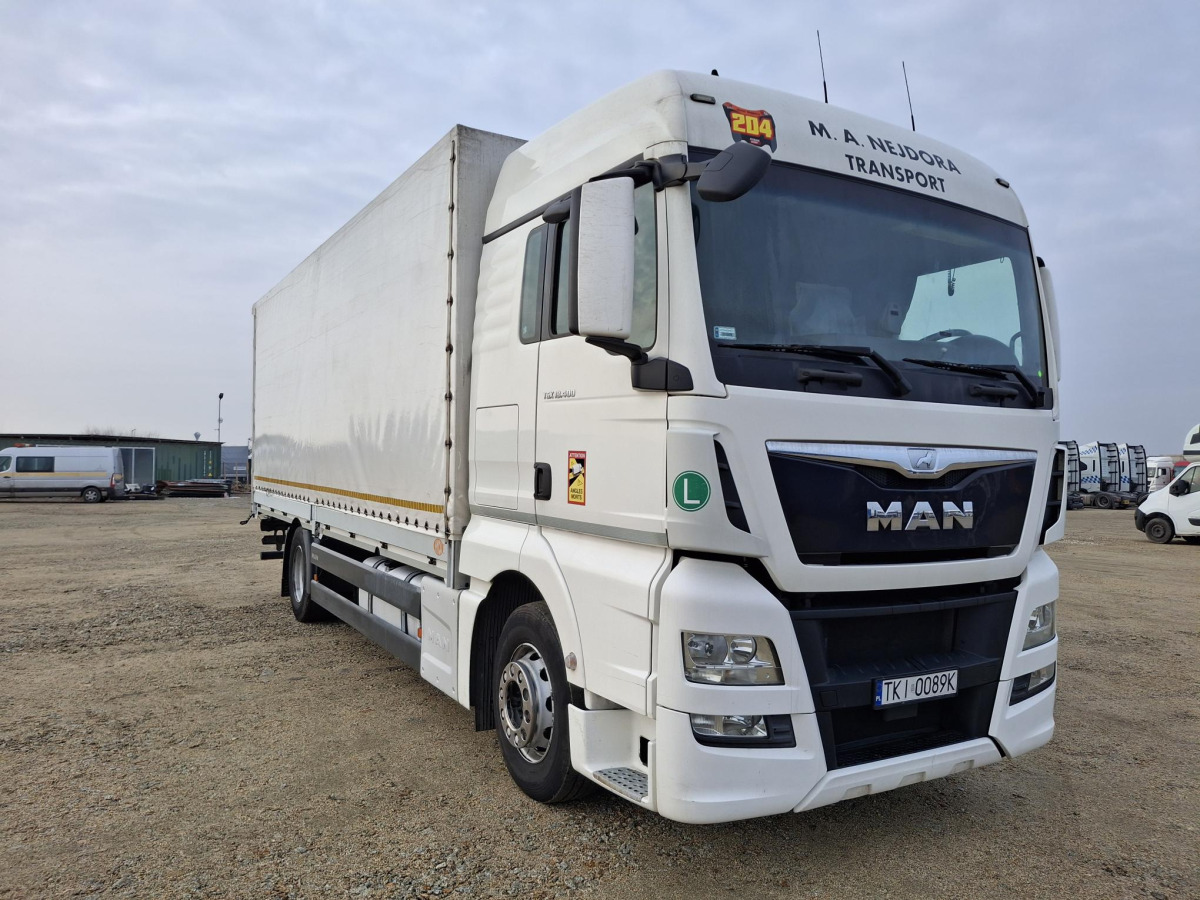 MAN TGX 18.400 SOLÓWKA - Tovornjak s ponjavo: slika 1 MAN TGX 18.400 SOLÓWKA - Tovornjak s ponjavo: slika 1