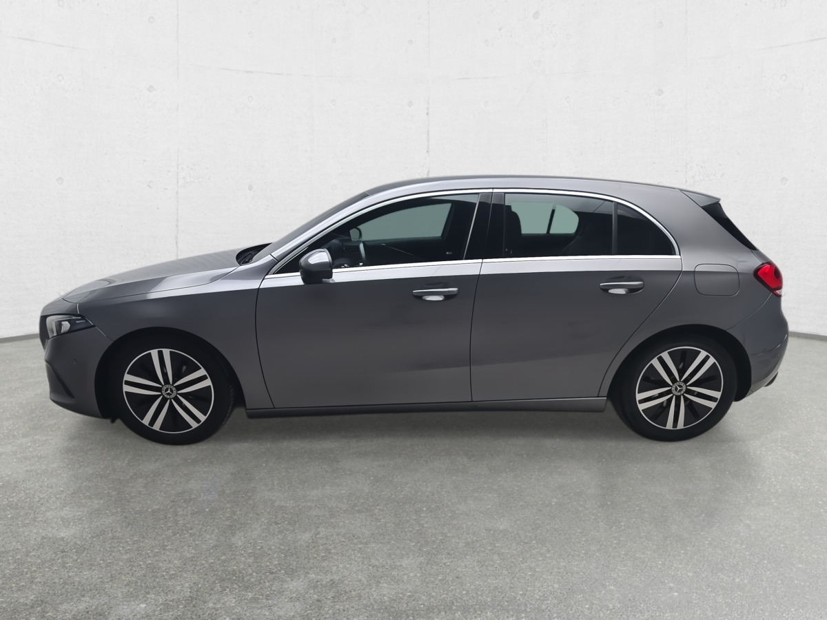 MERCEDES BENZ A 180 HATCHBACK - Kombilimuzina: slika 5 MERCEDES BENZ A 180 HATCHBACK - Kombilimuzina: slika 5