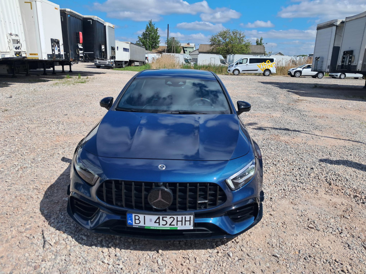 MERCEDES BENZ A45S HATCHBACK - Avtomobil: slika 2 MERCEDES BENZ A45S HATCHBACK - Avtomobil: slika 2