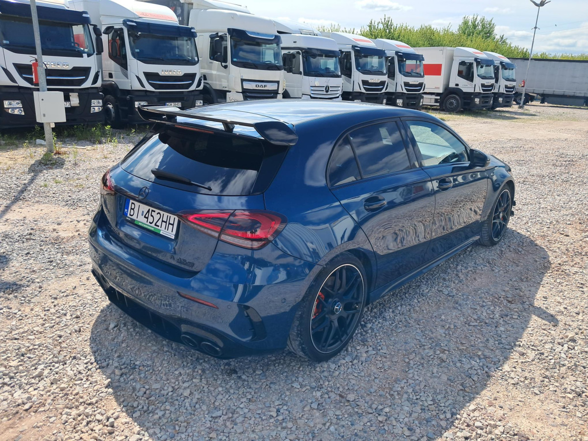 MERCEDES BENZ A45S HATCHBACK - Avtomobil: slika 3 MERCEDES BENZ A45S HATCHBACK - Avtomobil: slika 3