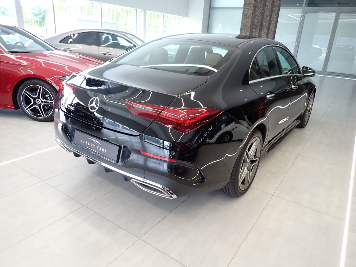 MERCEDES BENZ CLA 200 SEDAN - Limuzina: slika 3 MERCEDES BENZ CLA 200 SEDAN - Limuzina: slika 3