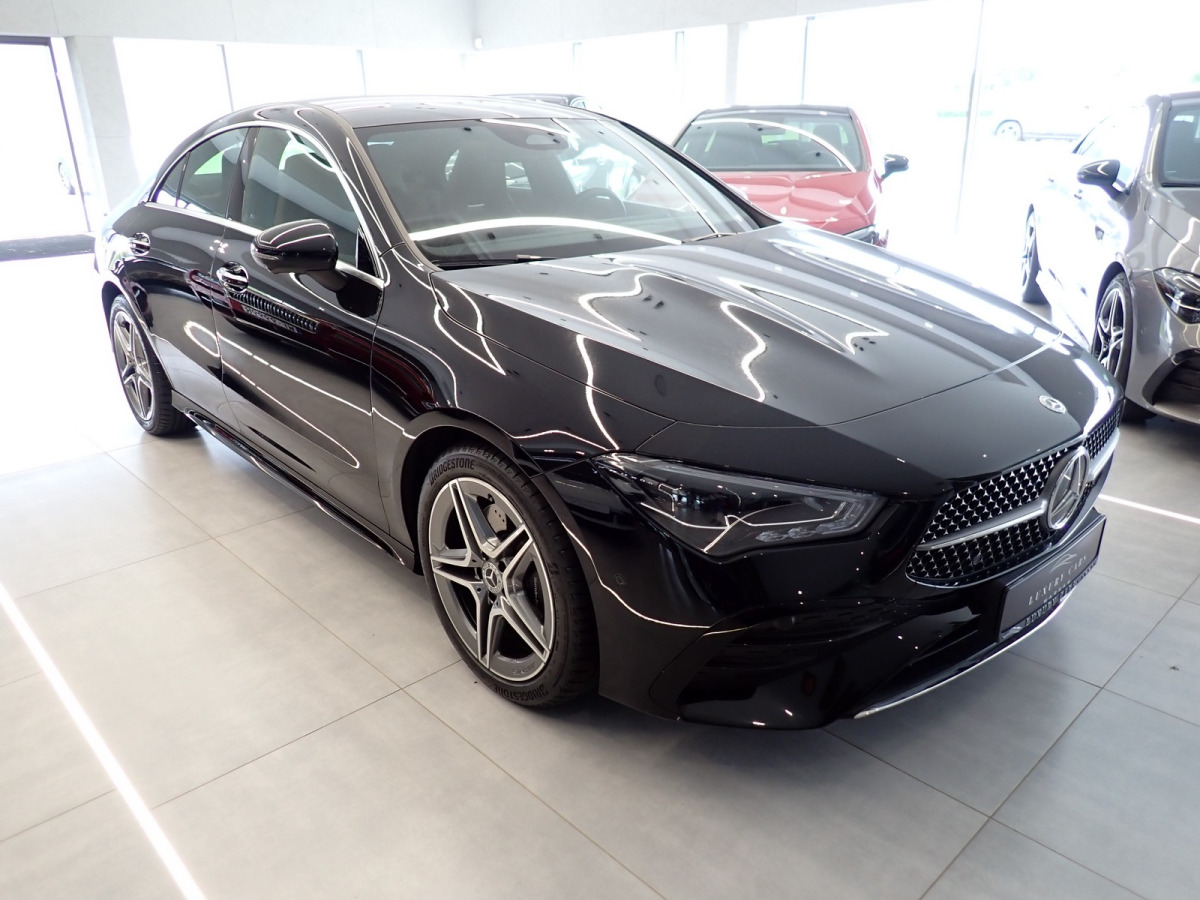 MERCEDES BENZ CLA 200 SEDAN - Limuzina: slika 1 MERCEDES BENZ CLA 200 SEDAN - Limuzina: slika 1