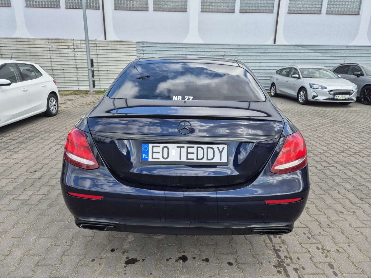 MERCEDES BENZ E 220 D 4MATIC SEDAN - Limuzina: slika 5 MERCEDES BENZ E 220 D 4MATIC SEDAN - Limuzina: slika 5