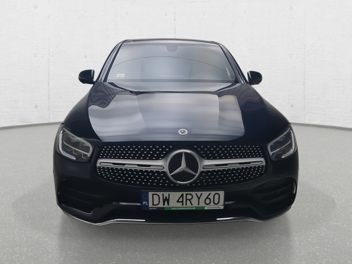 MERCEDES BENZ GLC 300 E 4MATIC SUV - SUV: slika 3 MERCEDES BENZ GLC 300 E 4MATIC SUV - SUV: slika 3