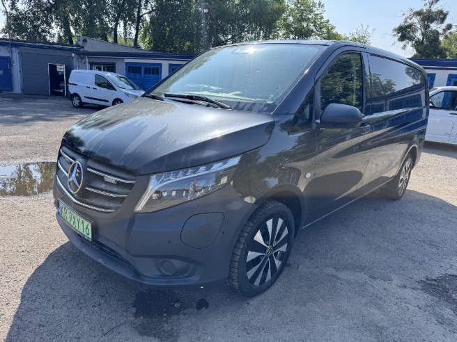 MERCEDES BENZ eVITO FURGON BLASZAK - Furgon, Električno dostavno vozilo: slika 2 MERCEDES BENZ eVITO FURGON BLASZAK - Furgon, Električno dostavno vozilo: slika 2