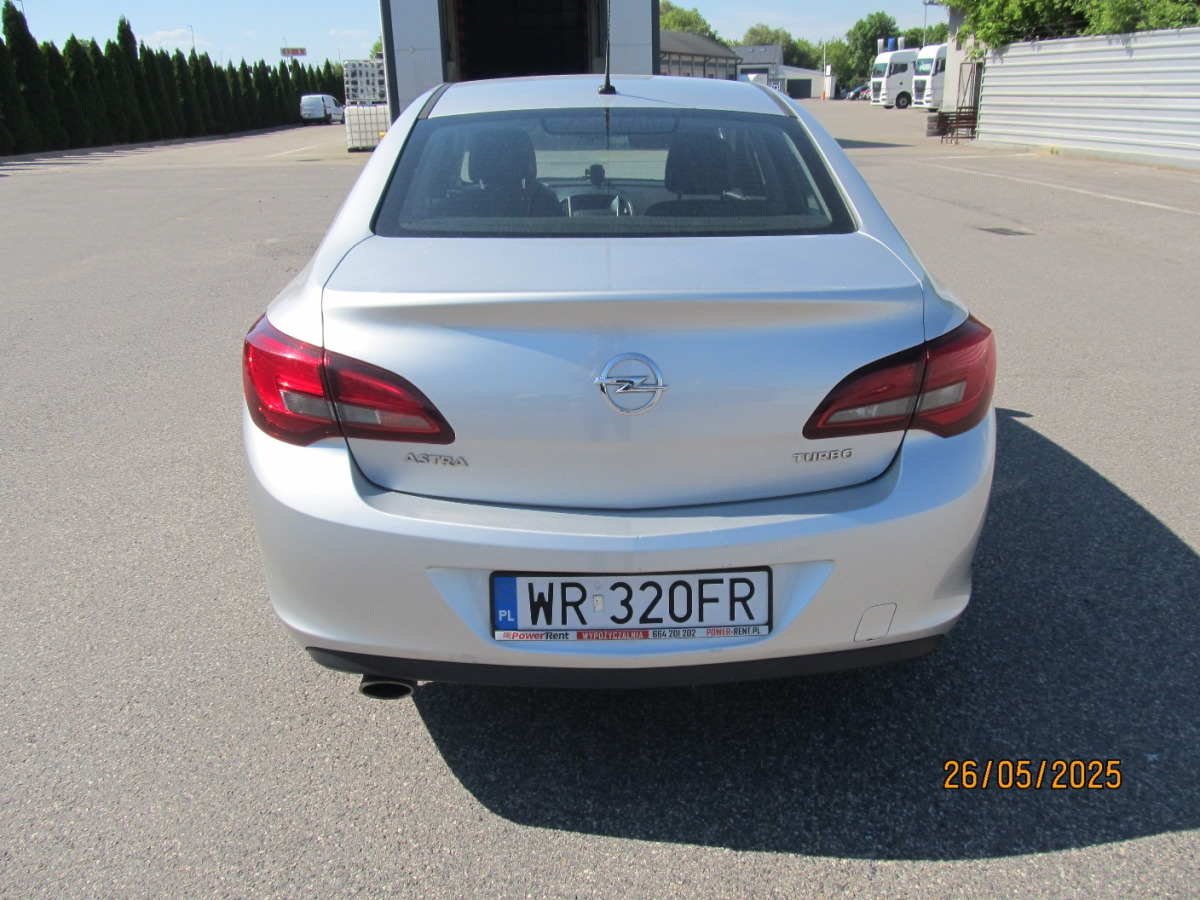 OPEL ASTRA SEDAN - Limuzina: slika 5 OPEL ASTRA SEDAN - Limuzina: slika 5