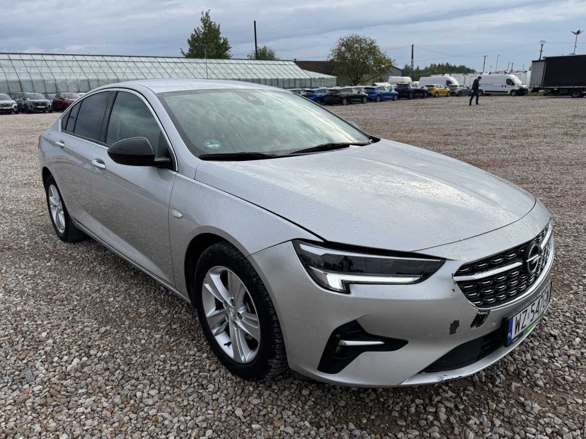 OPEL INSIGNIA LIFTBACK - Avtomobil: slika 1 OPEL INSIGNIA LIFTBACK - Avtomobil: slika 1
