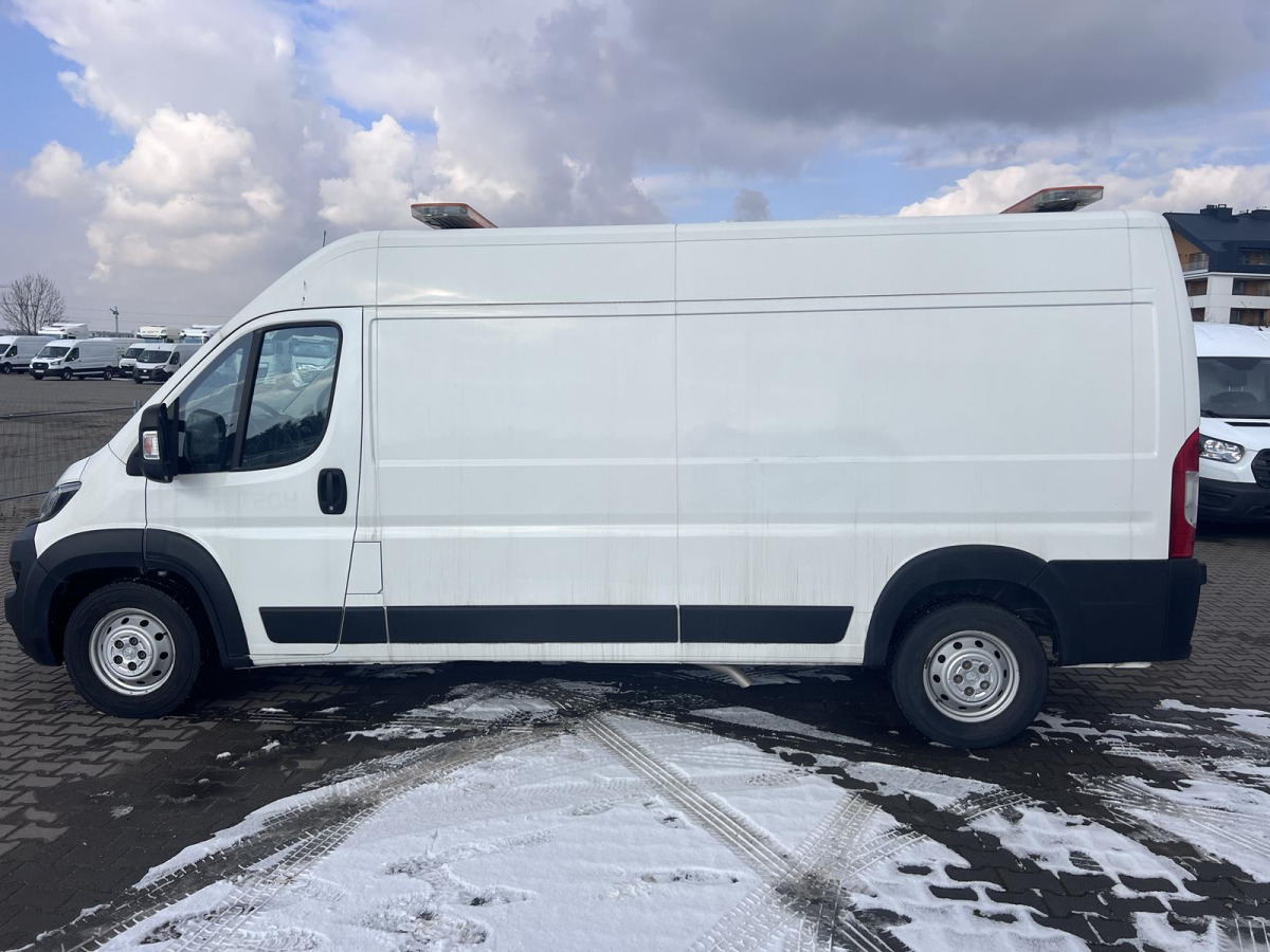 PEUGEOT BOXER 435 2.2 BLUEHDI L3H2 AUTOSERWIS - WCIĄGARKA FURGON BLASZAK - Furgon: slika 4 PEUGEOT BOXER 435 2.2 BLUEHDI L3H2 AUTOSERWIS - WCIĄGARKA FURGON BLASZAK - Furgon: slika 4