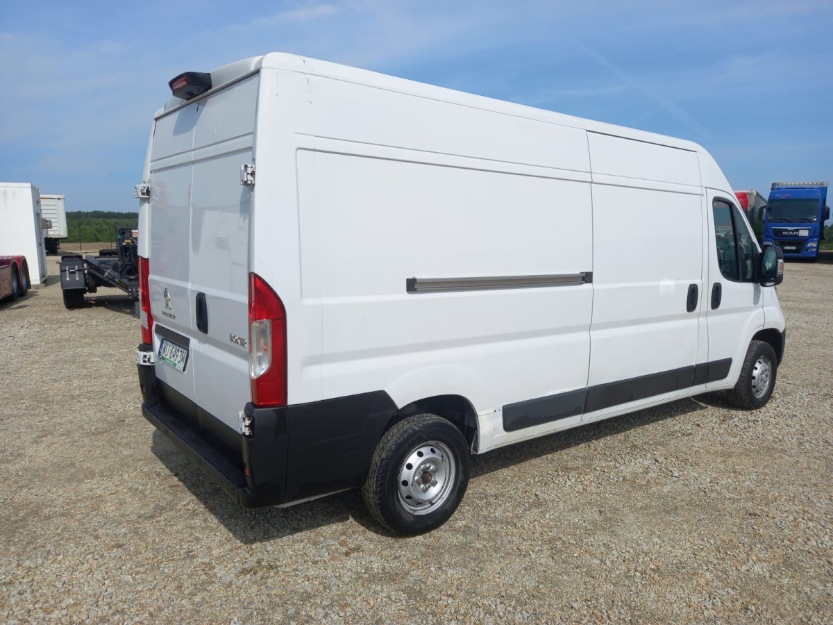 PEUGEOT BOXER FURGON BLASZAK - Furgon: slika 5 PEUGEOT BOXER FURGON BLASZAK - Furgon: slika 5