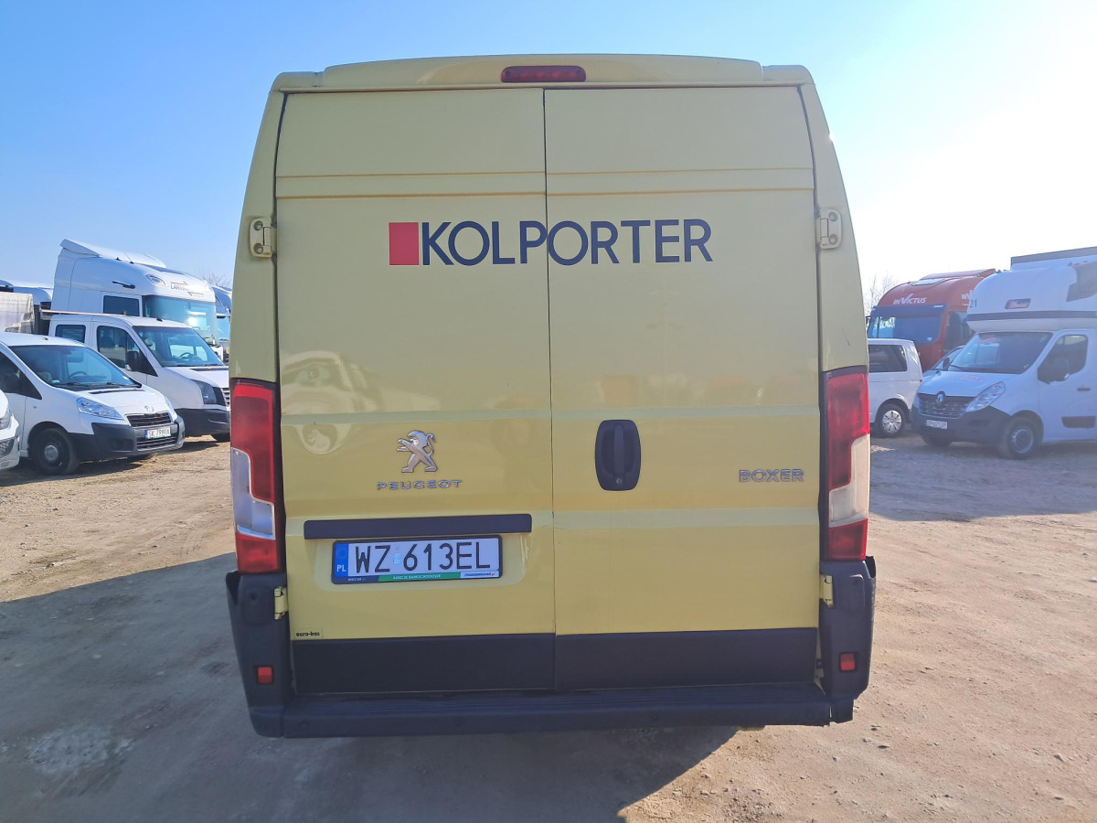 PEUGEOT BOXER FURGON BLASZAK - Furgon: slika 4 PEUGEOT BOXER FURGON BLASZAK - Furgon: slika 4