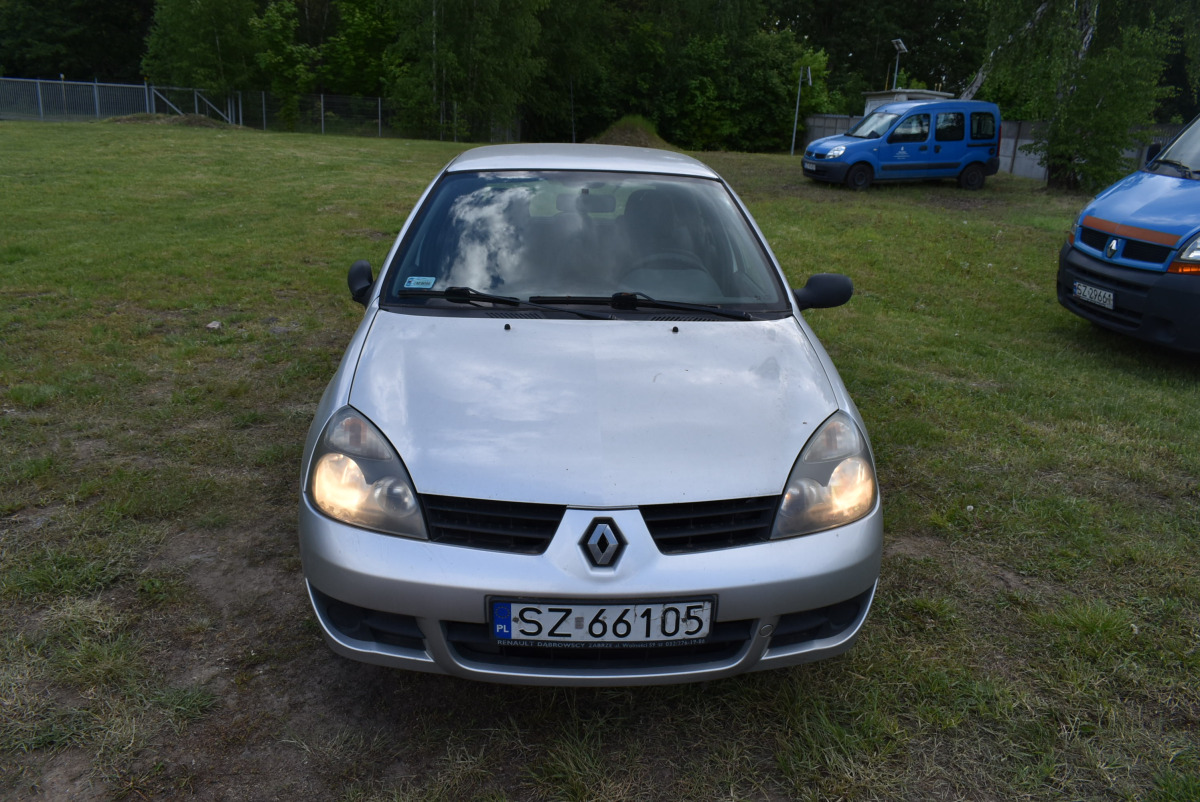 RENAULT CLIO HATCHBACK - Kombilimuzina: slika 3 RENAULT CLIO HATCHBACK - Kombilimuzina: slika 3