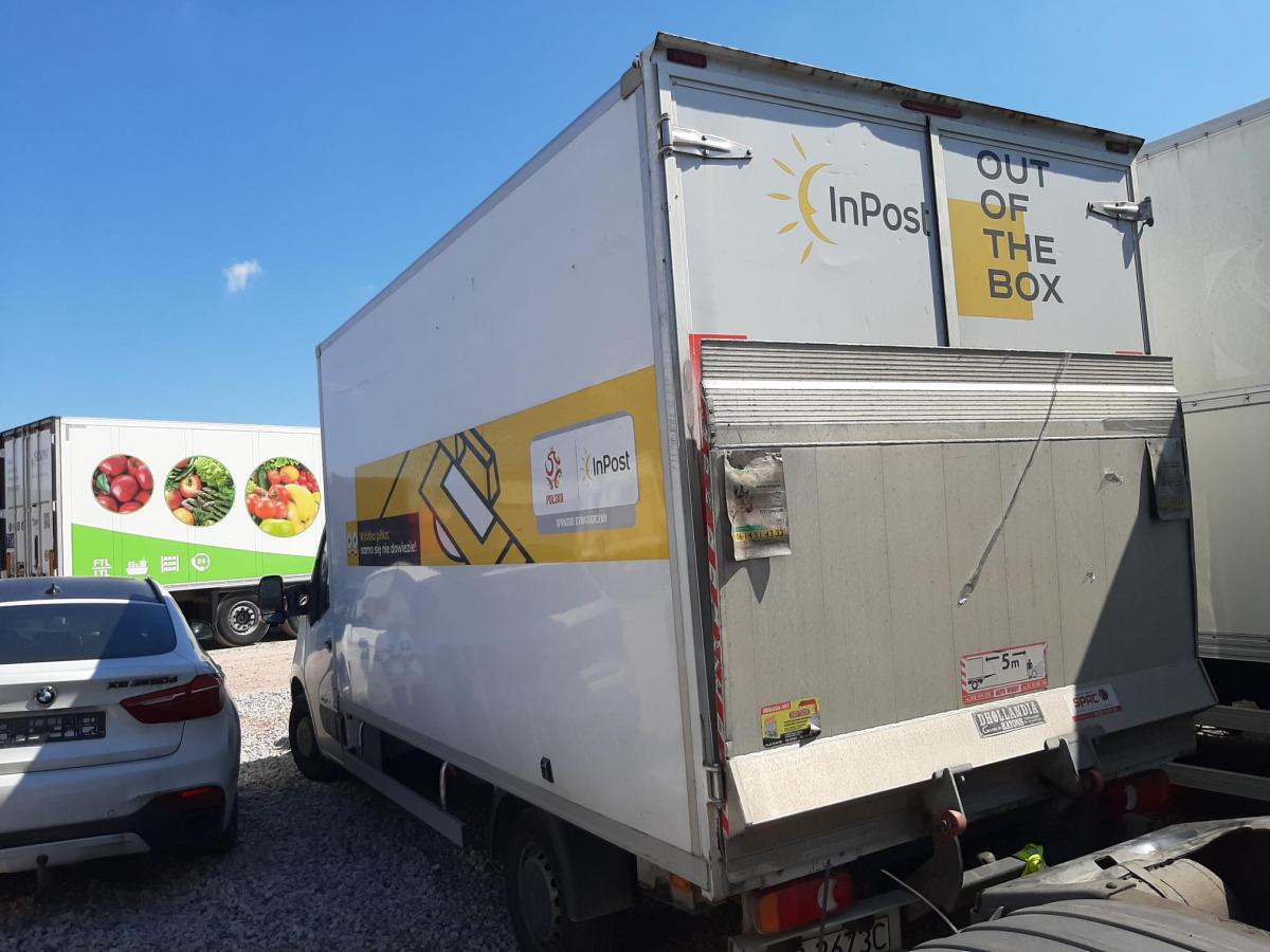 RENAULT MASTER KONTENER Z WINDĄ - Dostavno vozilo z zabojnikom: slika 4 RENAULT MASTER KONTENER Z WINDĄ - Dostavno vozilo z zabojnikom: slika 4