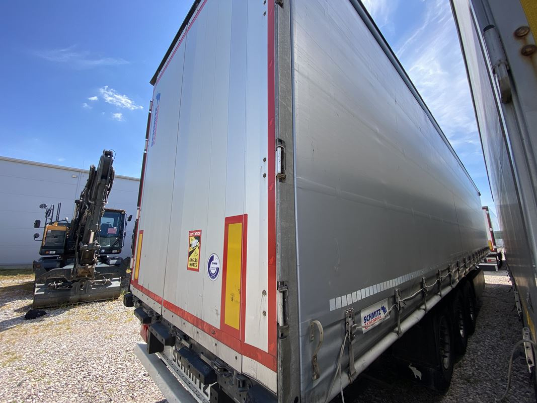 SCHMITZ CARGOBULL SCB S3T FIRANA - Prikolica s ponjavo: slika 3 SCHMITZ CARGOBULL SCB S3T FIRANA - Prikolica s ponjavo: slika 3