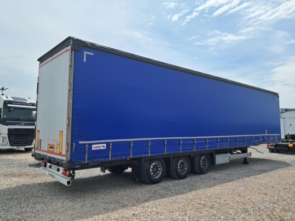 SCHMITZ CARGOBULL SCBS3T KURTYNOWA - Prikolica s ponjavo: slika 4 SCHMITZ CARGOBULL SCBS3T KURTYNOWA - Prikolica s ponjavo: slika 4