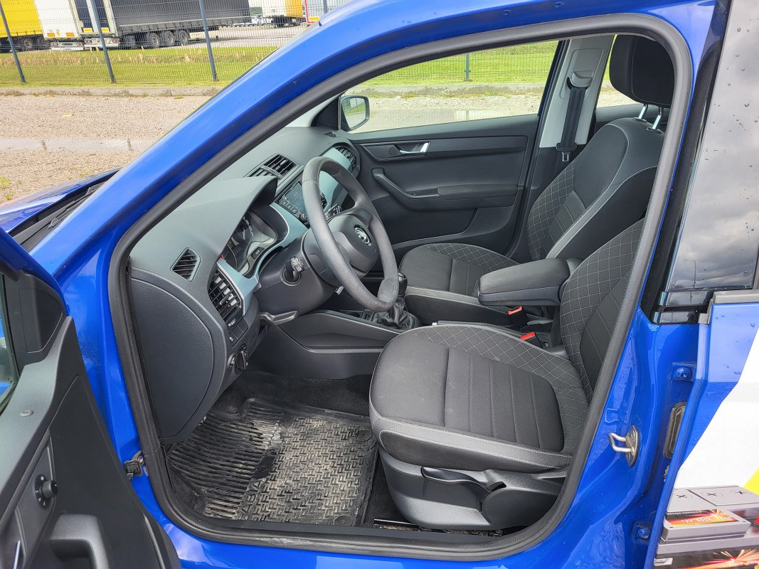 Kombilimuzina SKODA FABIA HATCHBACK: slika 9