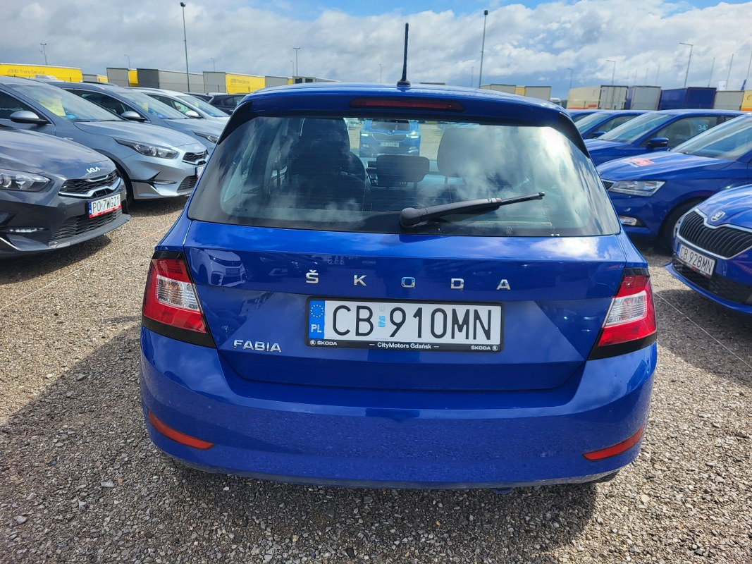 SKODA FABIA HATCHBACK - Kombilimuzina: slika 5 SKODA FABIA HATCHBACK - Kombilimuzina: slika 5