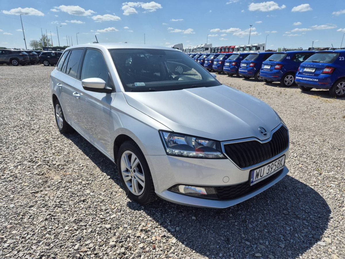 SKODA FABIA VAN+ HATCHBACK HOMOLOGACJA JAKO SAMOCHÓD CIĘŻAROWY - Kombilimuzina: slika 1 SKODA FABIA VAN+ HATCHBACK HOMOLOGACJA JAKO SAMOCHÓD CIĘŻAROWY - Kombilimuzina: slika 1