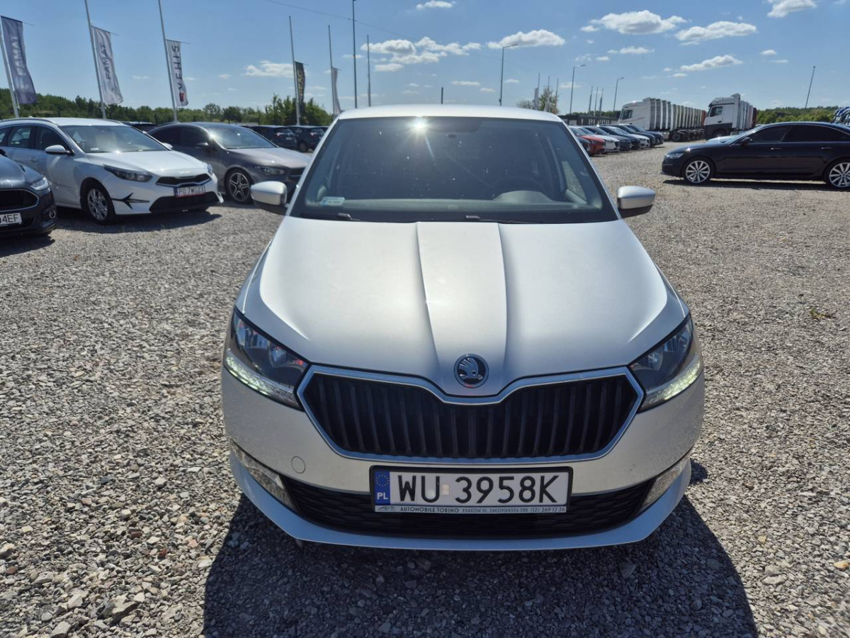 SKODA FABIA VAN+ HATCHBACK HOMOLOGACJA JAKO SAMOCHÓD CIĘŻAROWY - Kombilimuzina: slika 2 SKODA FABIA VAN+ HATCHBACK HOMOLOGACJA JAKO SAMOCHÓD CIĘŻAROWY - Kombilimuzina: slika 2