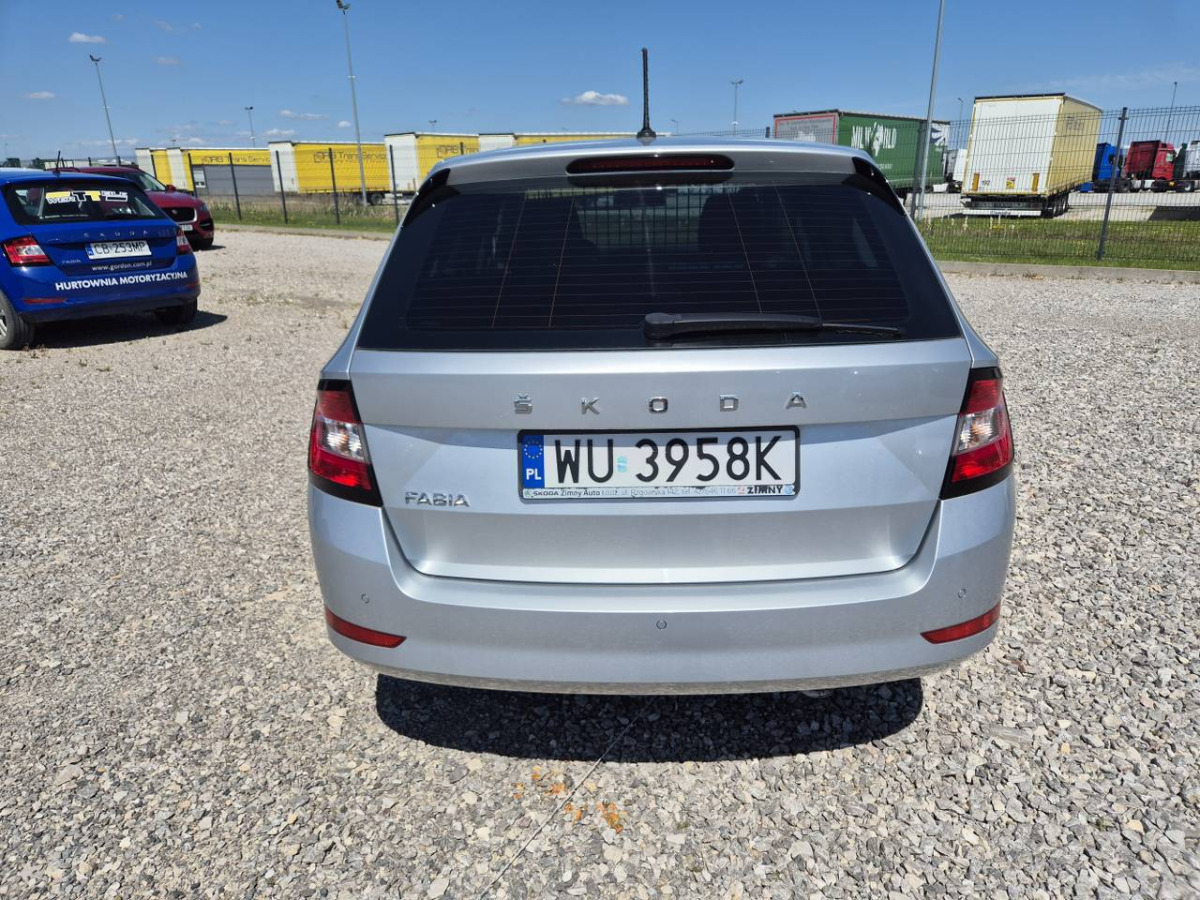 SKODA FABIA VAN+ HATCHBACK HOMOLOGACJA JAKO SAMOCHÓD CIĘŻAROWY - Kombilimuzina: slika 5 SKODA FABIA VAN+ HATCHBACK HOMOLOGACJA JAKO SAMOCHÓD CIĘŻAROWY - Kombilimuzina: slika 5