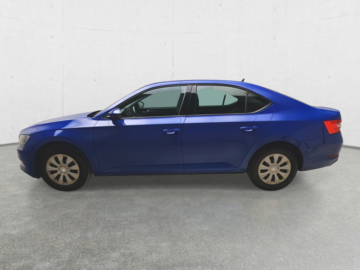 SKODA SUPERB LIFTBACK - Avtomobil: slika 5 SKODA SUPERB LIFTBACK - Avtomobil: slika 5