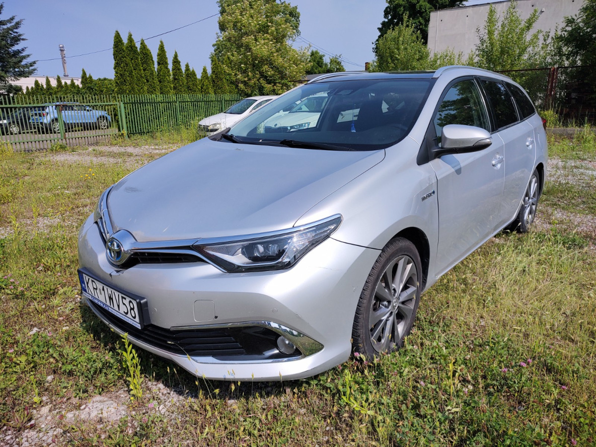 TOYOTA AURIS KOMBI - Avtomobil: slika 3 TOYOTA AURIS KOMBI - Avtomobil: slika 3