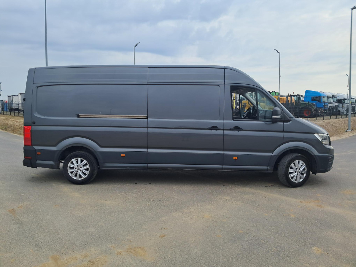 VOLKSWAGEN CRAFTER FURGON BLASZAK - Furgon: slika 4 VOLKSWAGEN CRAFTER FURGON BLASZAK - Furgon: slika 4
