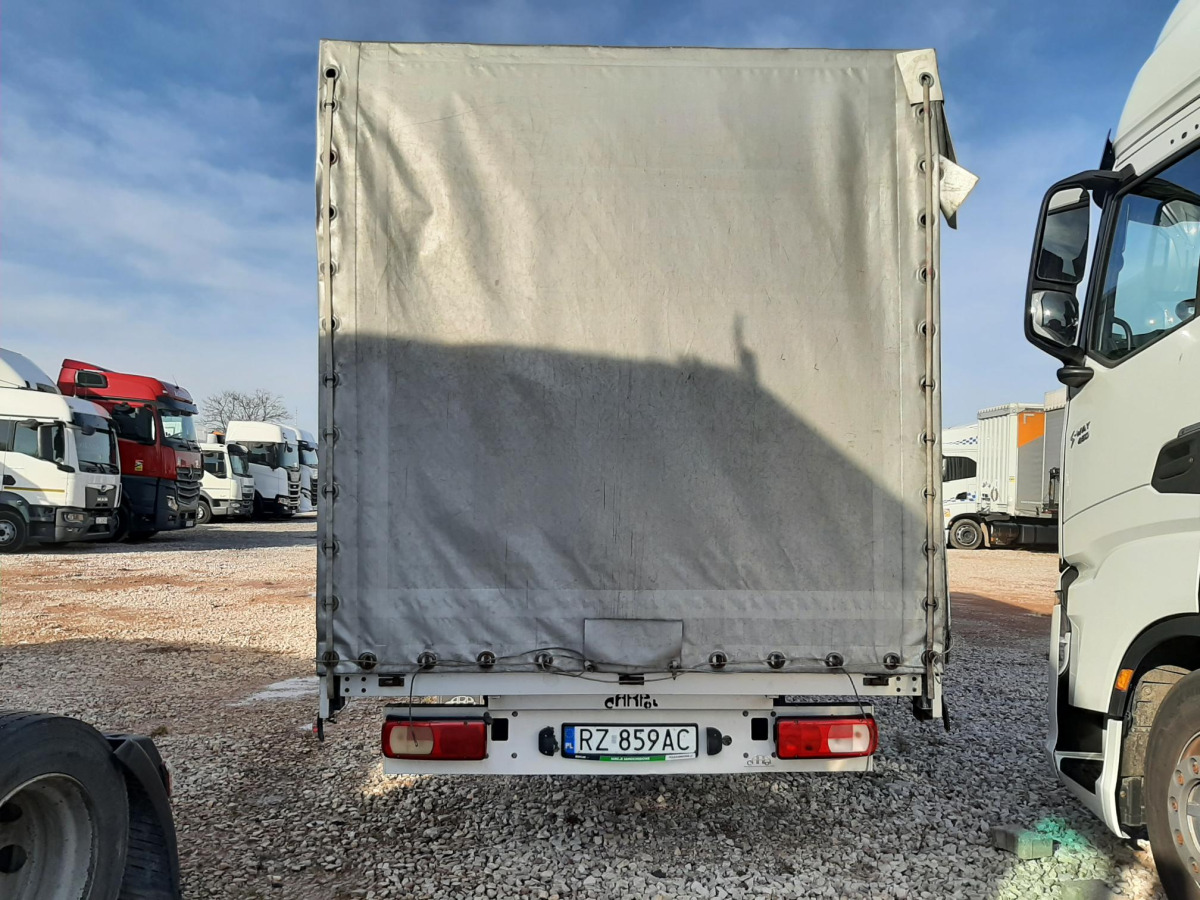 VOLKSWAGEN CRAFTER PLANDEKA - Dostavno vozilo s ponjavo: slika 4 VOLKSWAGEN CRAFTER PLANDEKA - Dostavno vozilo s ponjavo: slika 4